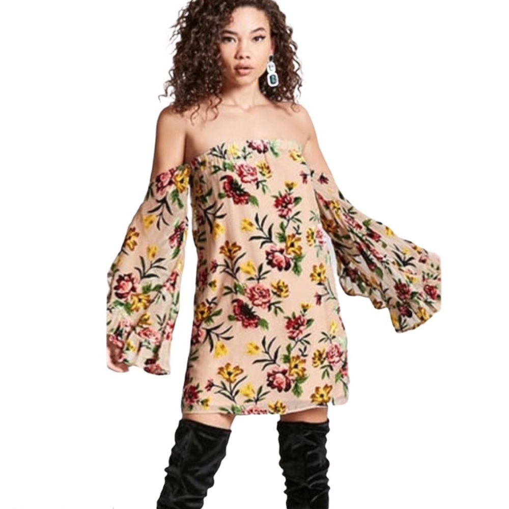 Forever 21 velvet print dress